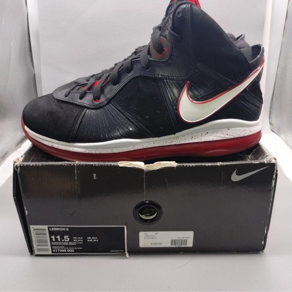 Nike LeBron 8 Bred Basketball Shoes Mens Size 11.5 Varsity Red Black White